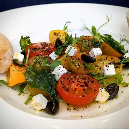 The White Hart Inn, * هاويس