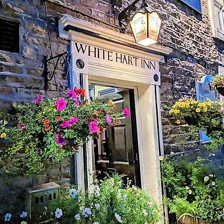 The White Hart Inn, * 霍伊斯