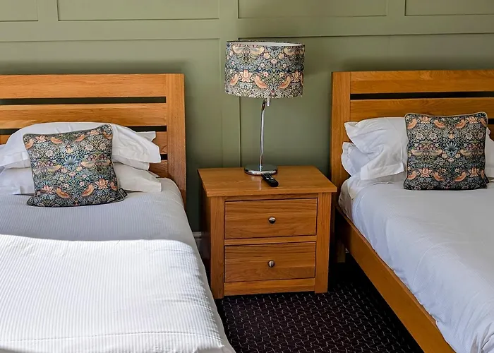 The White Hart Inn, Hotel *