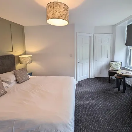 The White Hart Inn, מלון *