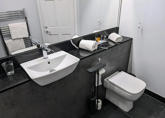 The White Hart Inn, فندق هاويس